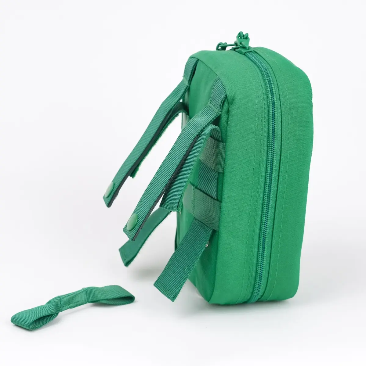 Köp First aid kit – Compact (CAT Tourniquet) på MittPlagg.se